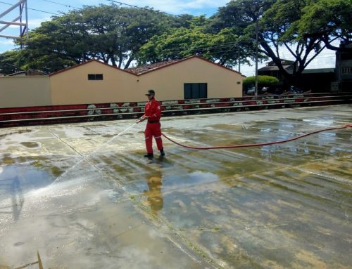 el día 02 de Julio nuestra institución atendió el llamado de la comunidad del barrio Torrijos donde se llevo a cabo el lavado completo de las áreas principales