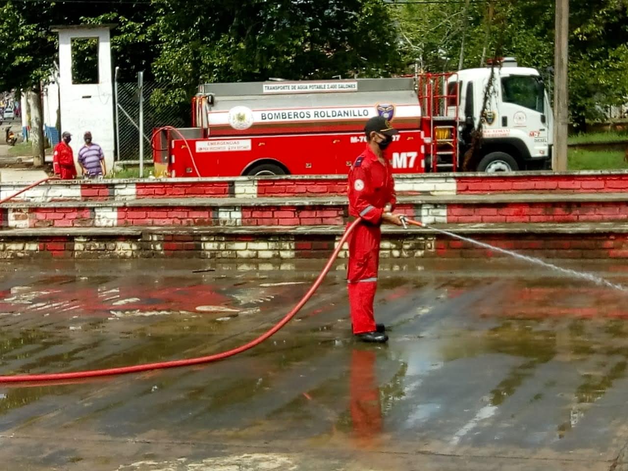 jornada de limpieza barrio torrijos