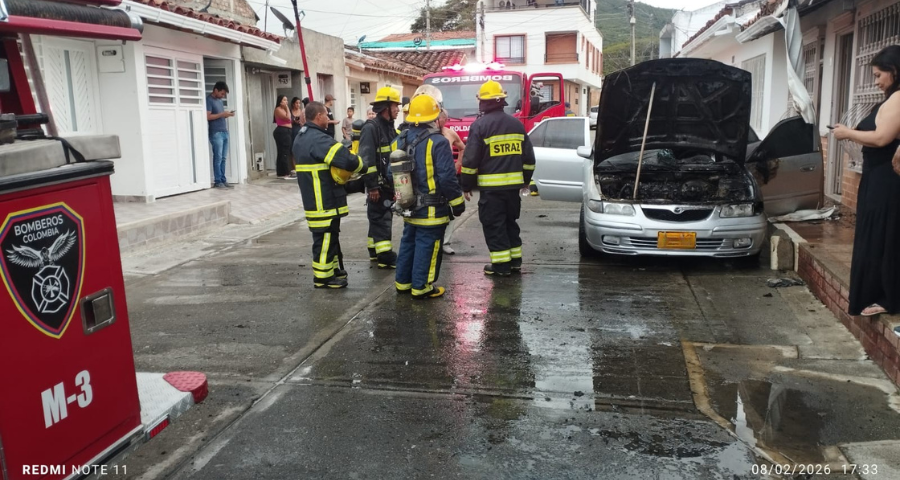 incendio vehicular Roldanillo Valle del Cauca