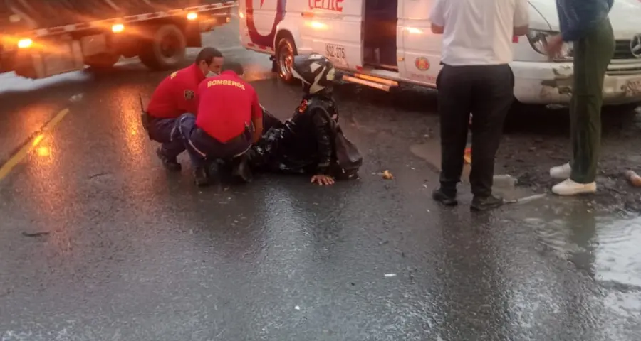 accidente de transito Roldanillo - zarzal, abril 16 de 2026
