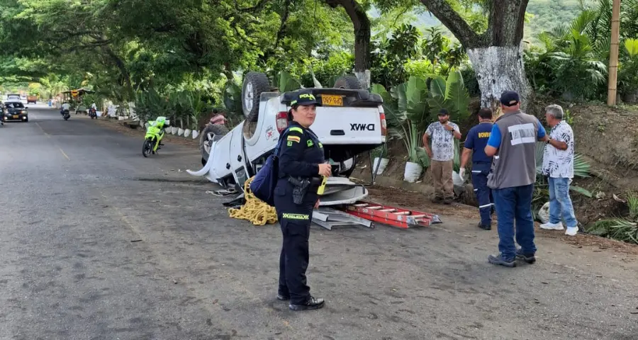 accidente de tránsito en la vía Roldanillo - La Unión, por el Corregimiento de Morelia,